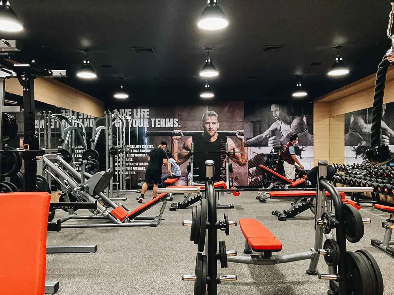 Jetts Fitness, international chain in Hua Hin